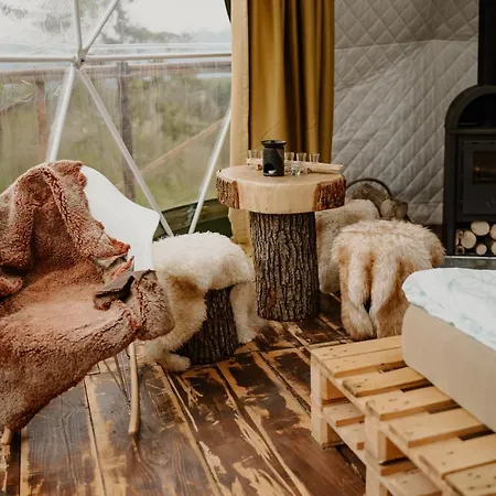 Glamping Slovensko 豪华帐篷 Konska (Liptovsky Mikulas)